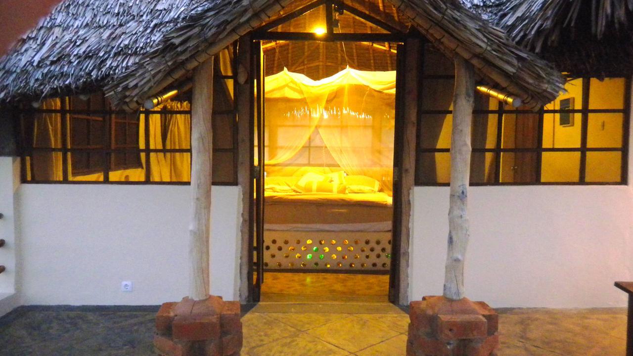 Nzuwa Lodge Pemba Exterior foto